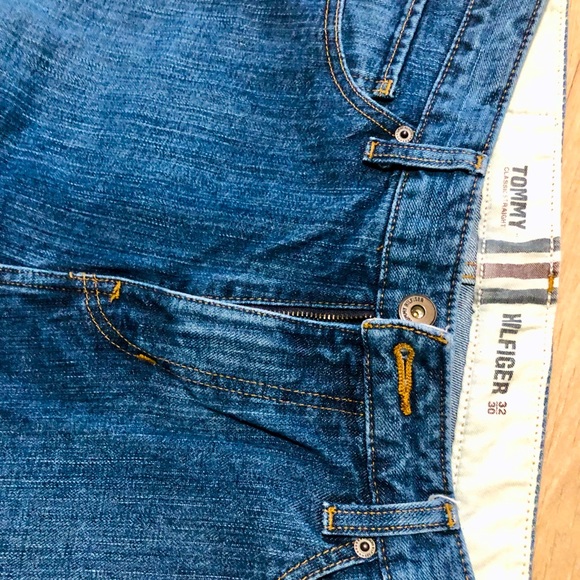 TOMMY HILFIGER JEANS, STRAIGHT LEG 32-30 “BRAND NEW” - Picture 2 of 3